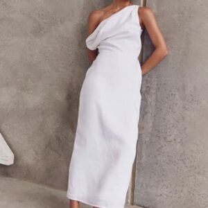 Dissh one shoulder dress CASS WHITE LINEN ASYM MIDI Dress